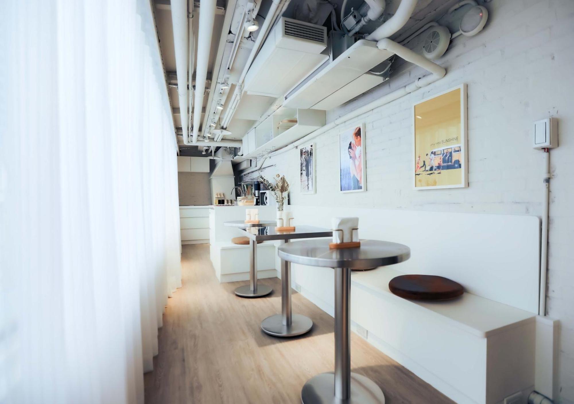 Wondertime2- Ladies' Inn 'Taipei Main Station Экстерьер фото